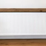 étagère en bois pour radiateur sans fixation murale