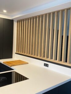claustras en chêne,  sur mesure pour projets personnalisés , des claustras uniques pour votre intérieur