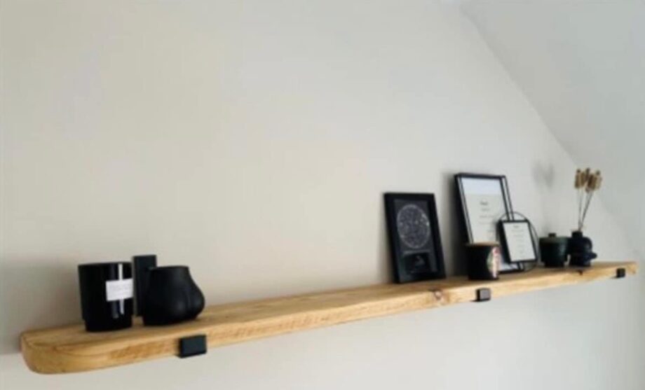 Etagères murales flottantes minimalistes en bois d’échafaudage :  rangement pratique pour couloir, salon, chambre