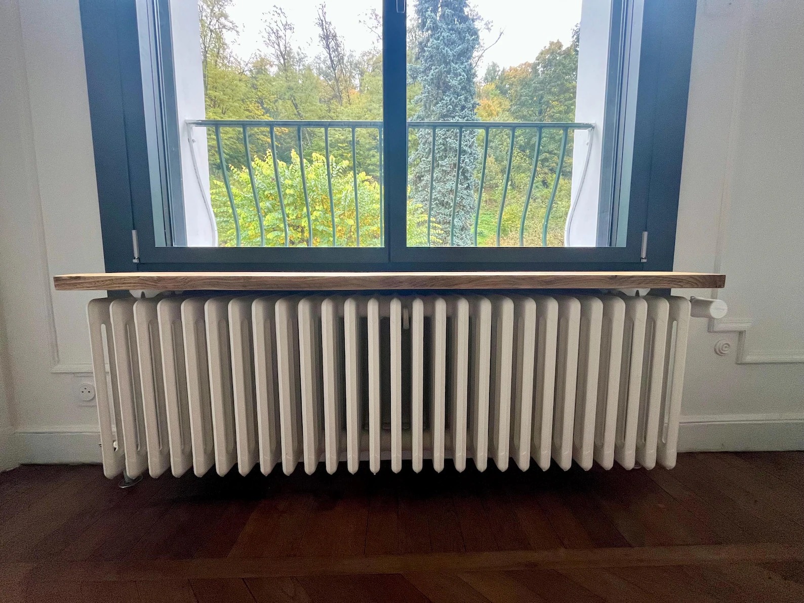 Étagère radiateur fonte sans perçage – vue 4