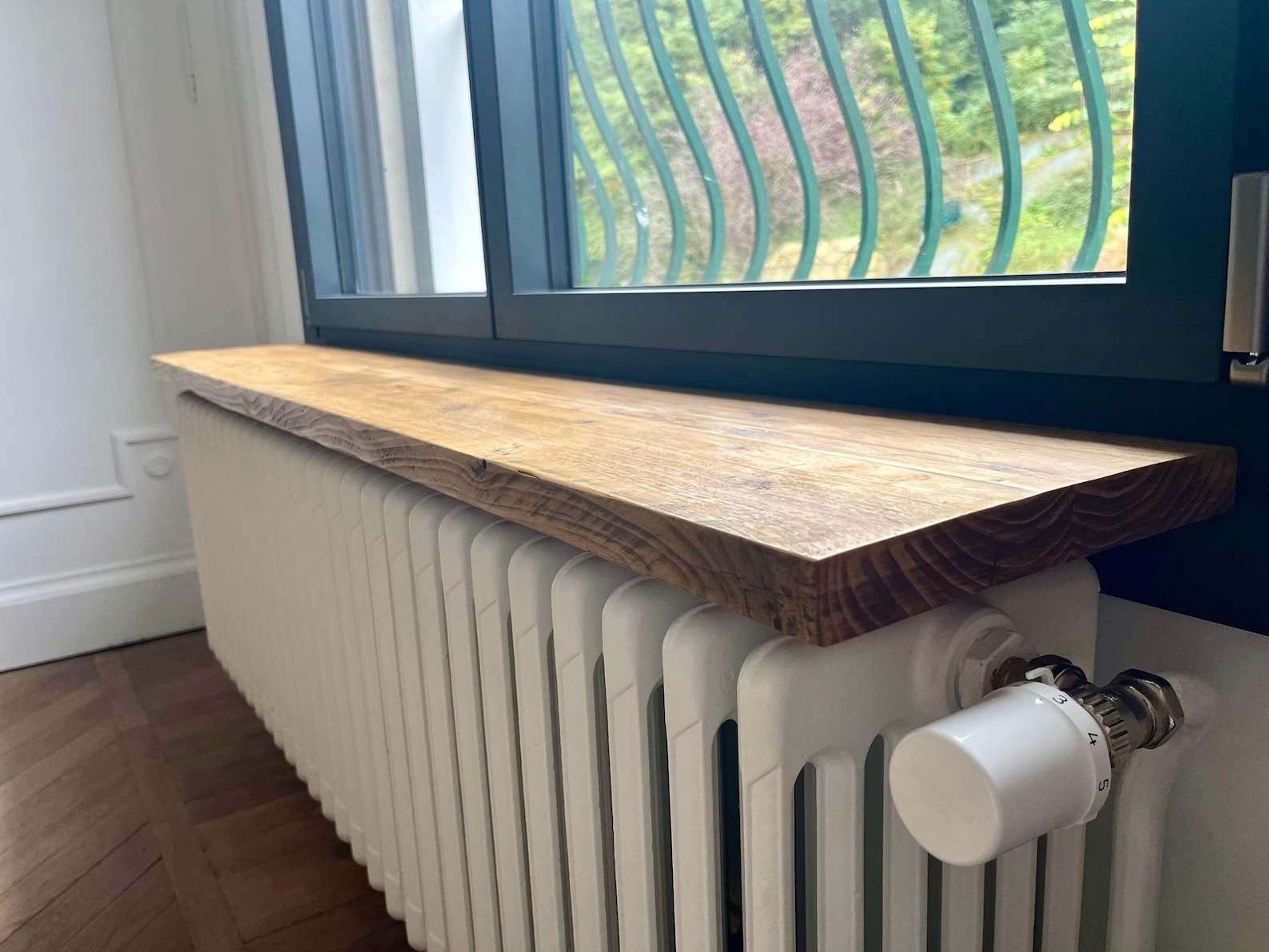 Étagère radiateur fonte sans perçage – vue 9